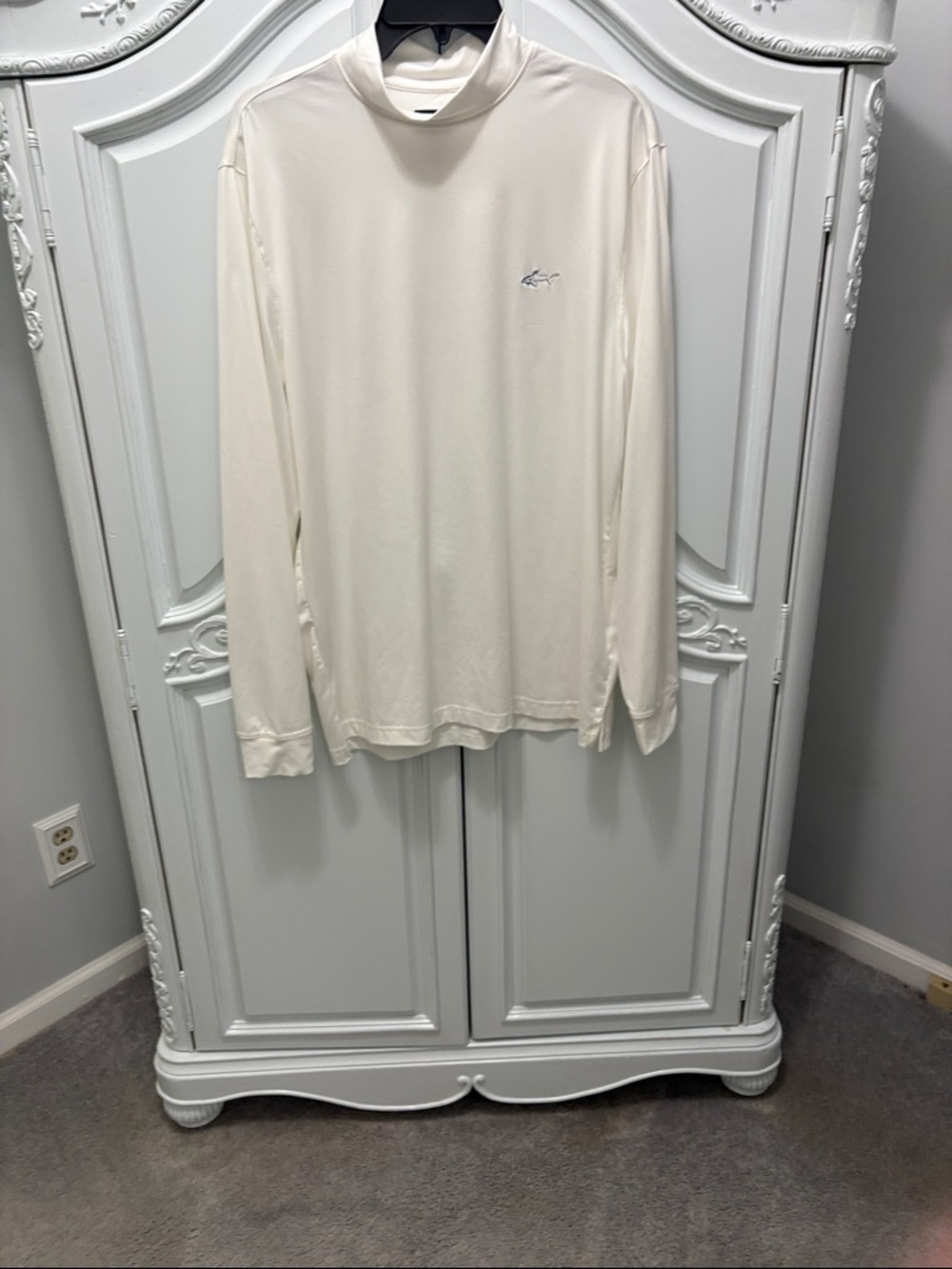 Greg Norman Collection Cream Mock Neck Top with Subtle Shark Embroidery